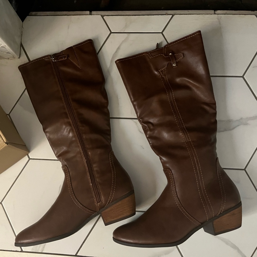 Dr. Scholl's Brown Heeled Boots in Whiskey